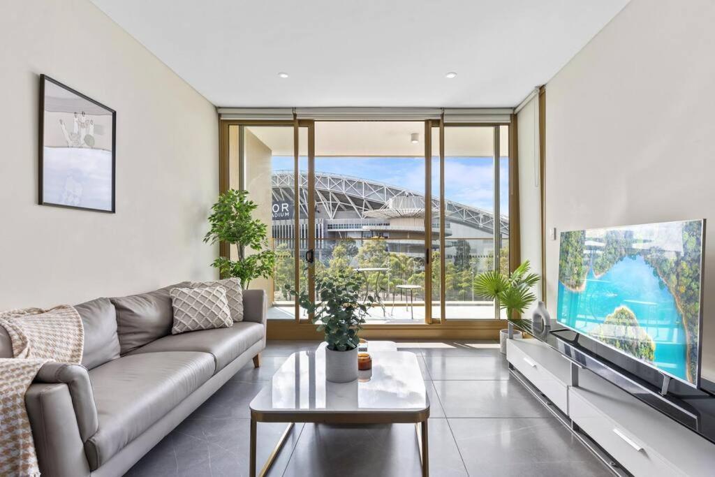 Apartment Style Living One Bedroom Olympic Park Sydney